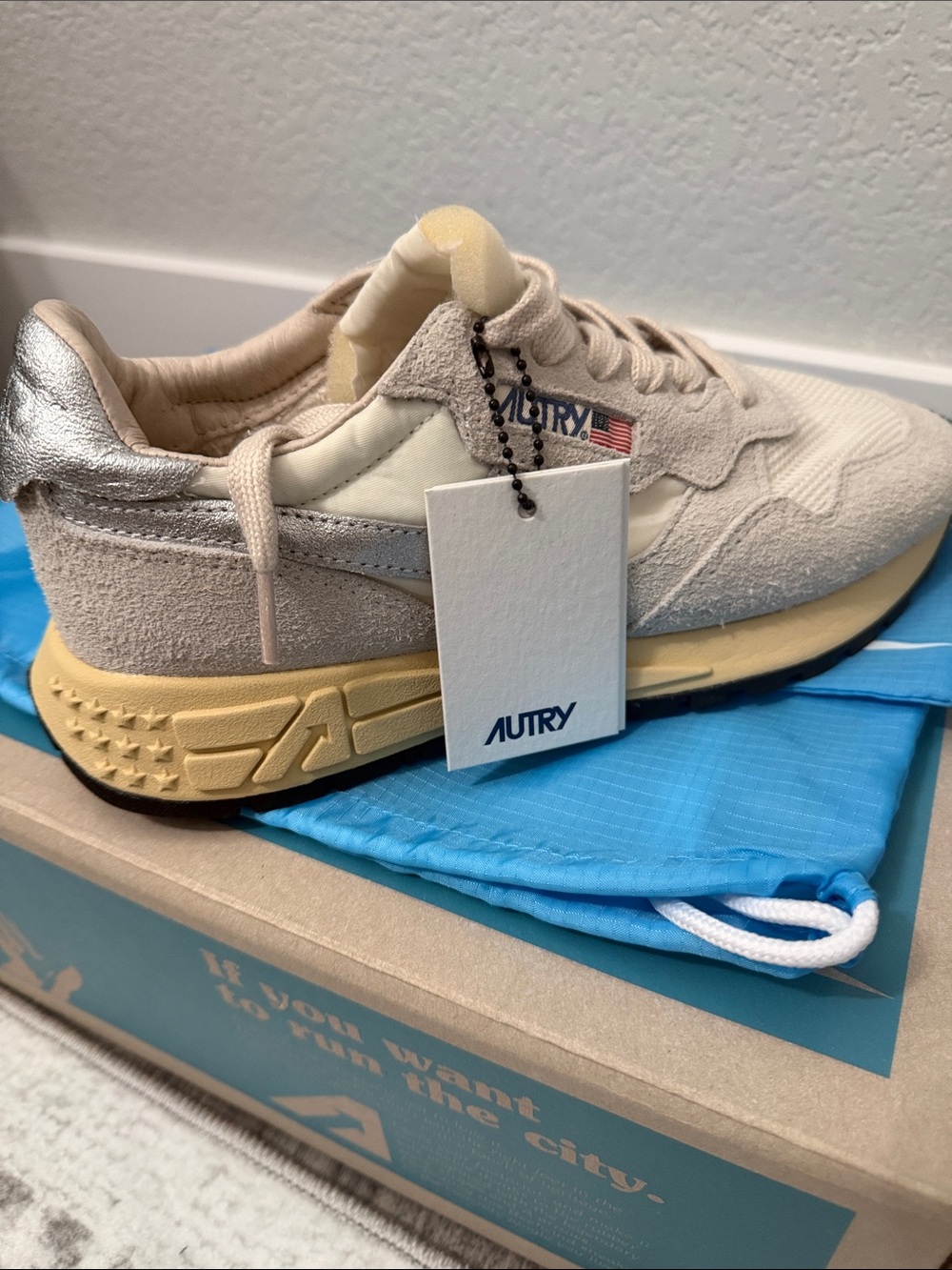 Autry Women's Beige Suede Retro Runner Sneakers - Picture 7 of 8